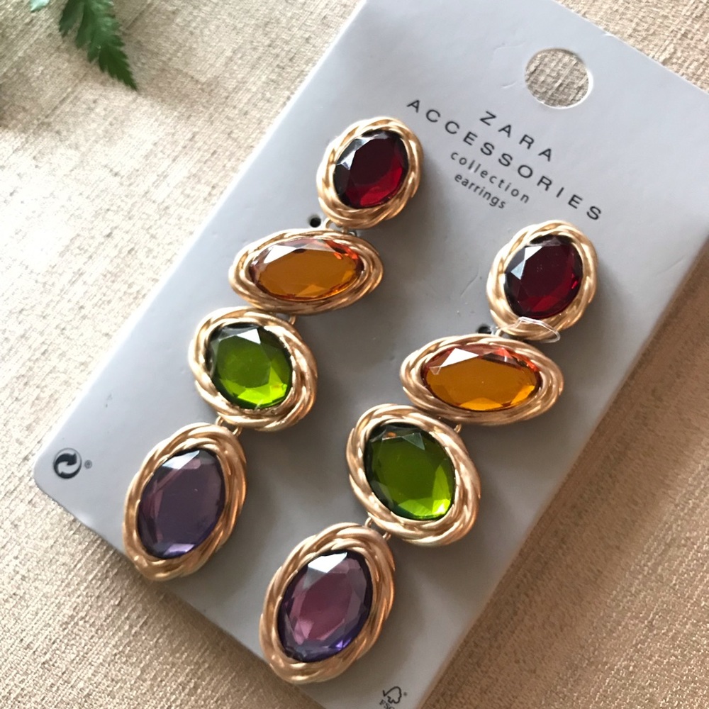 Zara statement earrings 🟣💛